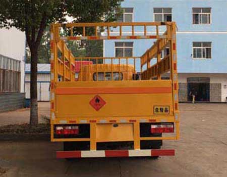 程力威牌CLW5110TQPD5型气瓶运输车